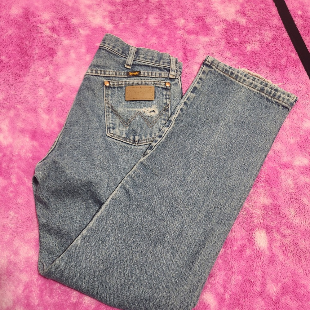 Wrangler Jeans Mens 32x34 Blue Denim Straight Leg Distressed‎ Workwear A05